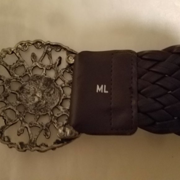 Unique genie  leather  design belt. main image 4